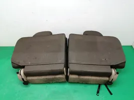 Nissan Terrano Kanapa tylna / Fotel drugiego rzędu 