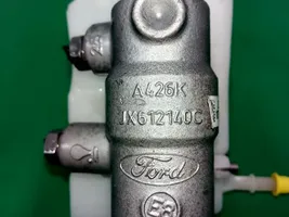 Ford Focus Maître-cylindre de frein JX612140C