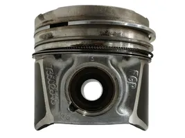 Fiat Panda III Piston avec bielle 