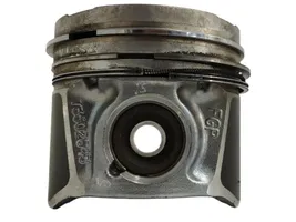 Fiat Panda III Piston avec bielle 