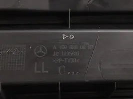 Mercedes-Benz B W245 Deska rozdzielcza A1696800887