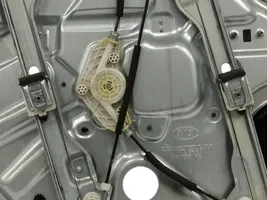 KIA Sorento Alzacristalli elettrico della portiera anteriore 824022P010