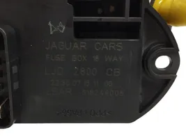 Jaguar XK8 - XKR Fuse module LJD2800CB