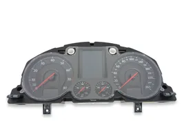 Volkswagen PASSAT B6 Speedometer (instrument cluster) 3C0920871D