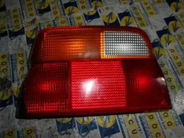 Ford Orion Lampa tylna 1052429