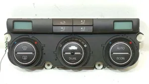Volkswagen Jetta III Oro kondicionieriaus/ klimato/ pečiuko valdymo blokas (salone) 