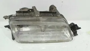 Peugeot 605 Lampa przednia 620595