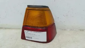 Volkswagen PASSAT Lampa tylna 321945257