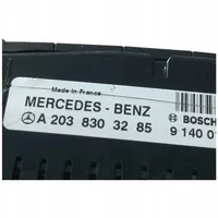 Mercedes-Benz C W203 Ilmastoinnin ohjainlaite A2038303285