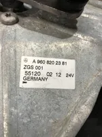 Mercedes-Benz Actros Motor y varillaje del limpiaparabrisas delantero A9608202381