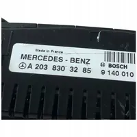 Mercedes-Benz C W203 Panel klimatyzacji A2038303285