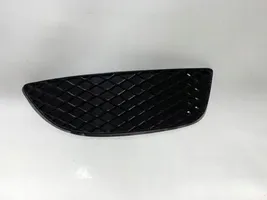 Mitsubishi Lancer X Grille inférieure de pare-chocs avant 7450A224