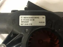 Mercedes-Benz SLK R172 Module d'unité de commande de ventilateur A1728300208