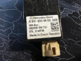 Mercedes-Benz B W247 USB-pistokeliitin A2478204602