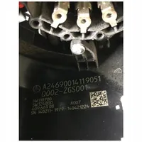 Mercedes-Benz B W246 W242 Keskikonsolin etusivuverhoilu A2469001411