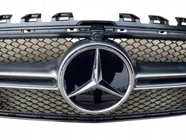 Mercedes-Benz CLA C118 X118 Grille calandre supérieure de pare-chocs avant A1188881600