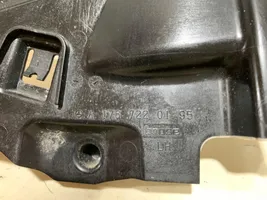 Mercedes-Benz A W176 Couvercle du boîtier de filtre à air A1767220195