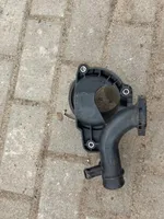 Mercedes-Benz Vito Viano W638 Boîtier de filtre à carburant A6512000456