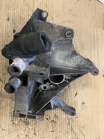 Audi A6 S6 C4 4A Supporto di montaggio del motore (usato) 028903148AF