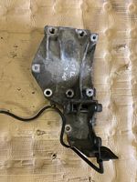 Opel Vectra C Support de générateur / alternateur 55197248