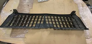 Mitsubishi Pajero Sport I Grille calandre supérieure de pare-chocs avant MR221211