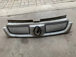 Renault Trafic II (X83) Grille calandre supérieure de pare-chocs avant 8200204450