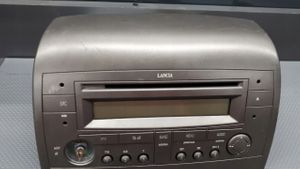 Lancia Ypsilon Radio/CD/DVD/GPS-pääyksikkö radioCDLanciaYpsilon