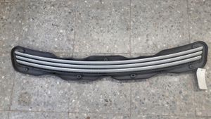 Mercedes-Benz E W210 Kratka wlotu powietrza na maskę A2108800705