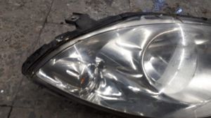 Mercedes-Benz A W169 Lampa przednia 0301197202