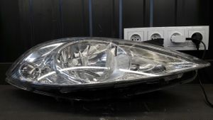 Mercedes-Benz A W169 Lampa przednia 0301197202
