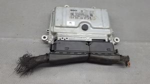 Mercedes-Benz A W169 Sterownik / Moduł ECU 0281015113