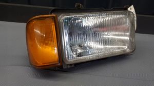 Volkswagen Jetta I Faro delantero/faro principal 302122932