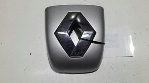 Renault Clio II Manufacturer badge logo/emblem 8200657281