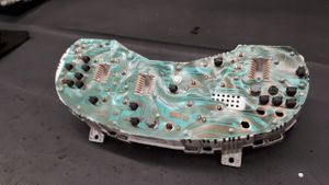 Mitsubishi Eclipse Spidometrs (instrumentu panelī) MB939363