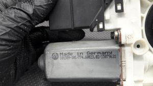 Volkswagen Bora Motorino alzacristalli della portiera posteriore 