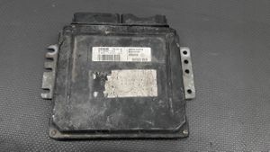 Renault Scenic I Calculateur moteur ECU S118301104A