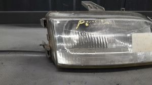 Fiat Punto (176) Lampa przednia 