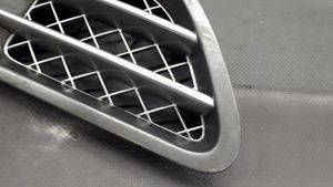 Land Rover Range Rover L322 Grille inférieure de pare-chocs avant SLR00147