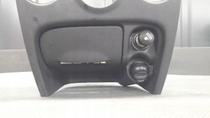 Hyundai Santa Fe Console centrale, commande chauffage/clim 