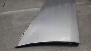 Mercedes-Benz E W124 Rivestimento portiera posteriore (modanatura) 