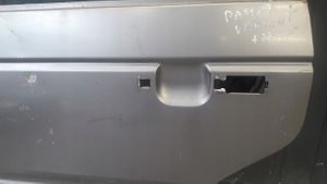 Volkswagen PASSAT B3 Drzwi tylne 