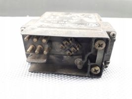 BMW 3 E30 Przekaźnik / Modul układu ogrzewania wstępnego 2241385