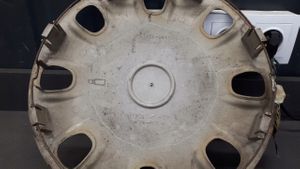 Mitsubishi Colt R13 wheel hub/cap/trim 