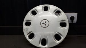 Mitsubishi Colt R13 wheel hub/cap/trim 