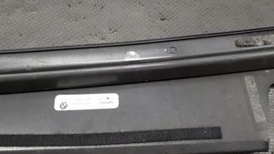 BMW X5 F15 (B) Rivestimento del montante (esterno) 7289611