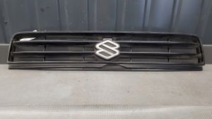 Suzuki Wagon R+ Grotelės viršutinės 72111751