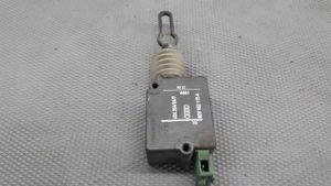 Audi A4 S4 B5 8D Fuel tank cap lock 8d9962115a