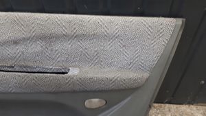 Mitsubishi Space Wagon Rivestimento del pannello della portiera posteriore 