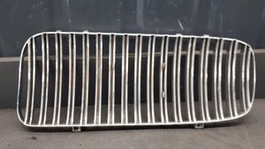 Jaguar XJ X308 Maskownica / Grill / Atrapa górna chłodnicy 