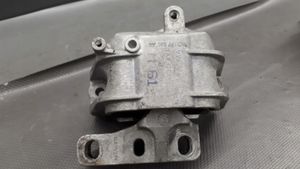 Volkswagen Golf V Supporto di montaggio del motore 1K0199262AK